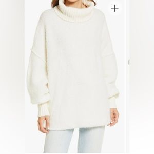 NWT XS Free People Milo Tunic Sweater in Evening Cream